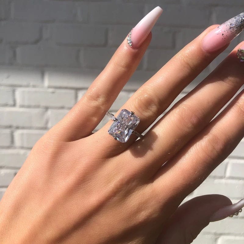 Amazon Dropship CZ Ring Solitaire Crystal Mothers Day Women's Engagement Rings Wedding Band Cubic Zirconia 18K Gold Plated Alloy