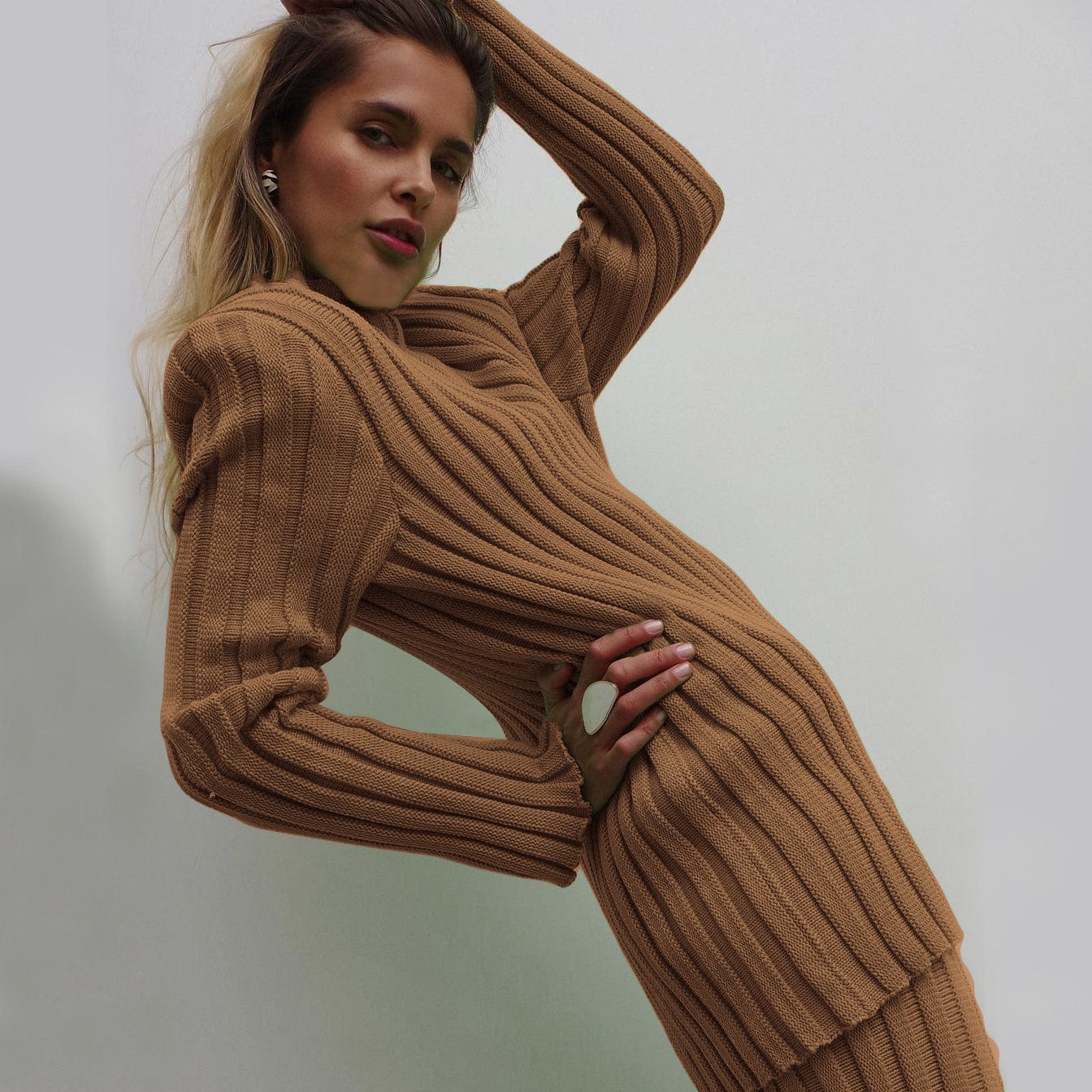 Amazon Hot Sale New Women's Solid Color Pit Stripe Shoulder Pads women two piece set Sweater Tops & Pants 2 Piece Set Women