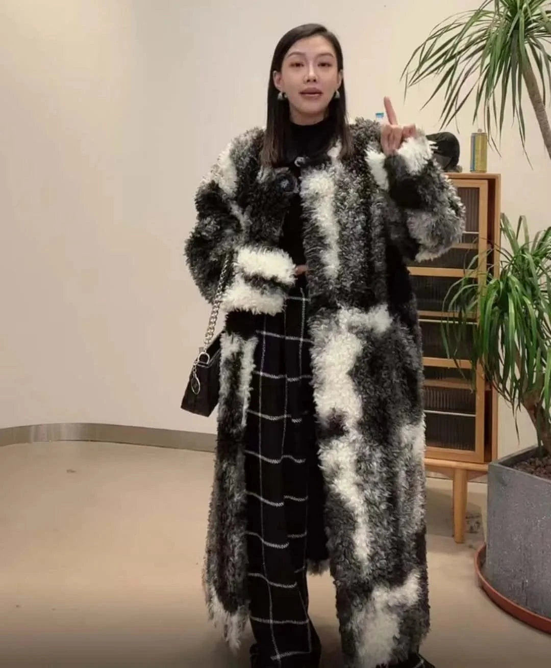 american clothing Long  women winter clothes for women cashmere Fur Coats  multi-colored fur 	 spring 2023 women s clothing