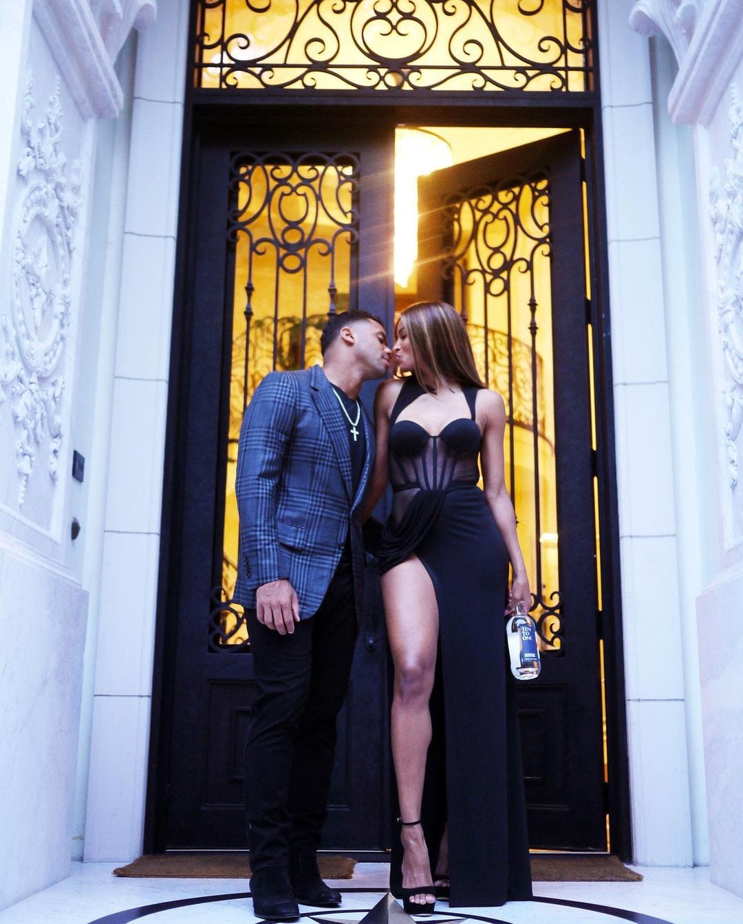 BD2192 Lady Sexy High Slit Thigh Mesh See Through Backless Runway Design Formal Evening Dress