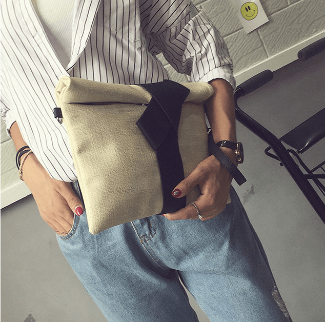 Beige 2022 New Cross-body bag Clash-colored envelope bag women's fashion simple clutch bag