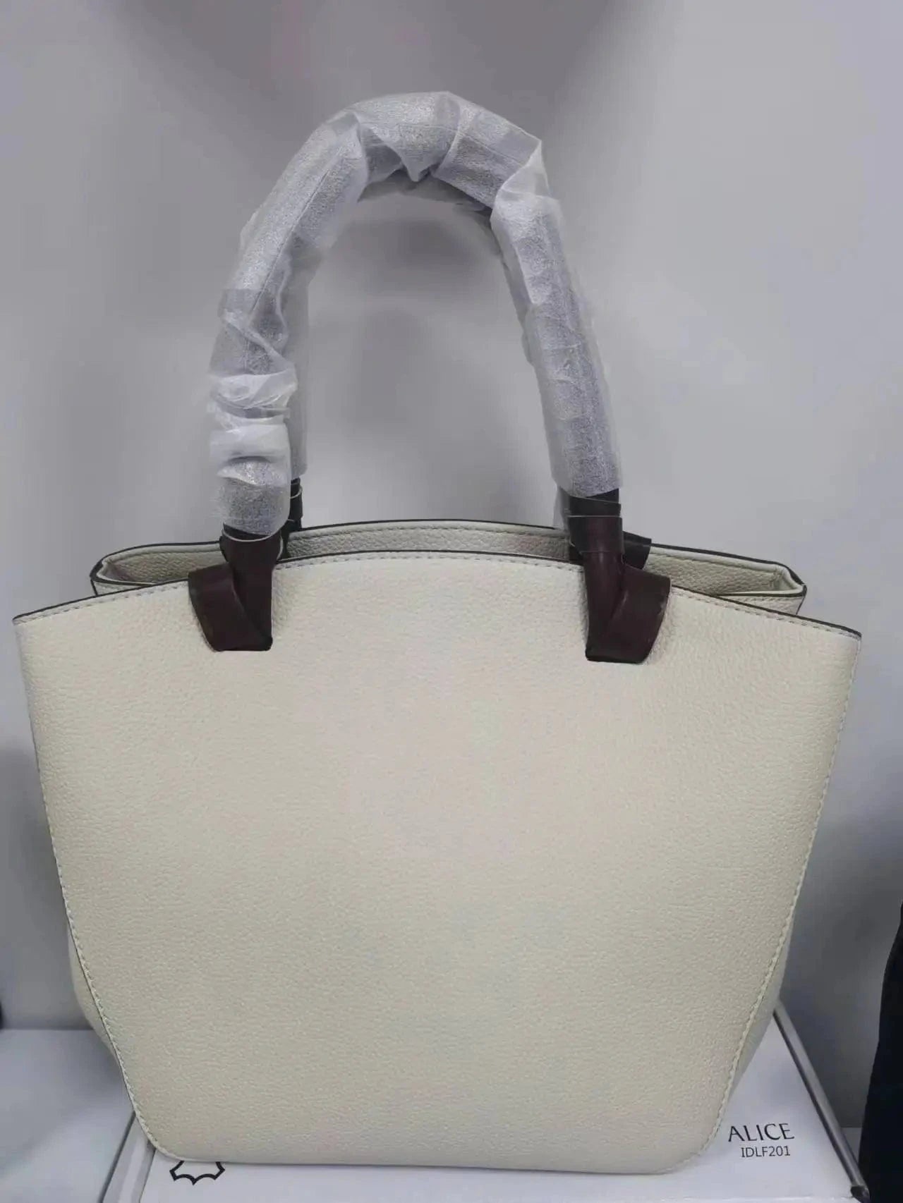 Beige Unique design animal skin handbags laptop tote bag for women custom real leather woman purse and handbags