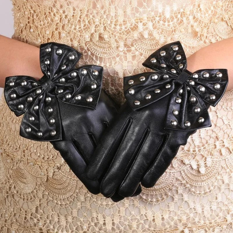 Black Cute texting Christmas gift women rivet Leather sheepskin gloves with bow