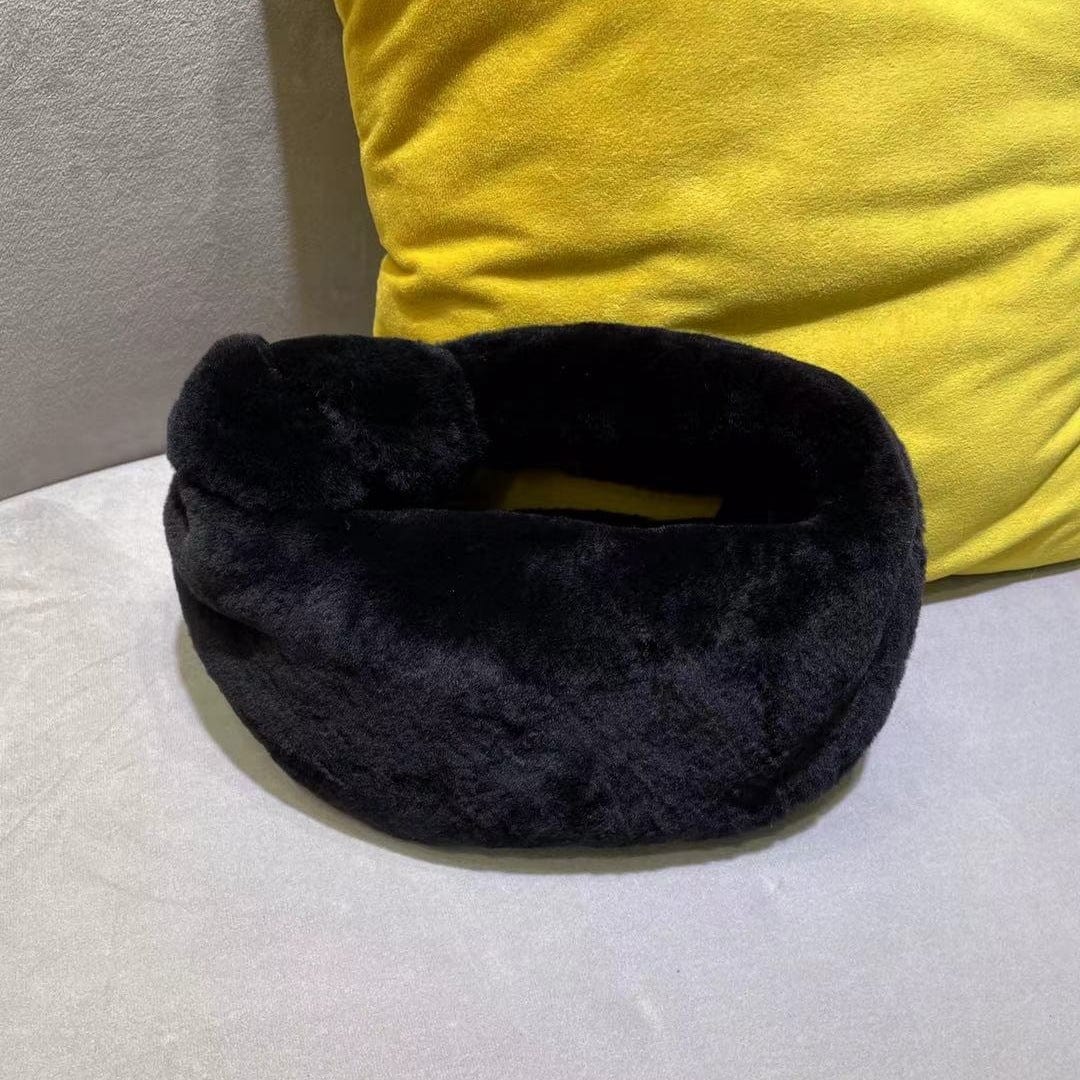 black Fashion Ladies Real Wool women purses 2022 luxury name brand purses and ladies handbags custom with logo