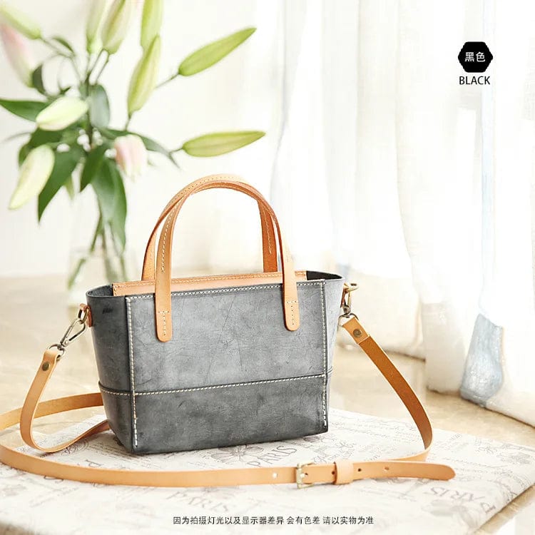 Black New Wholesale Hand-made Messenger Bag Vintage Genuine Cowhide Leather Messenger Bag For Women