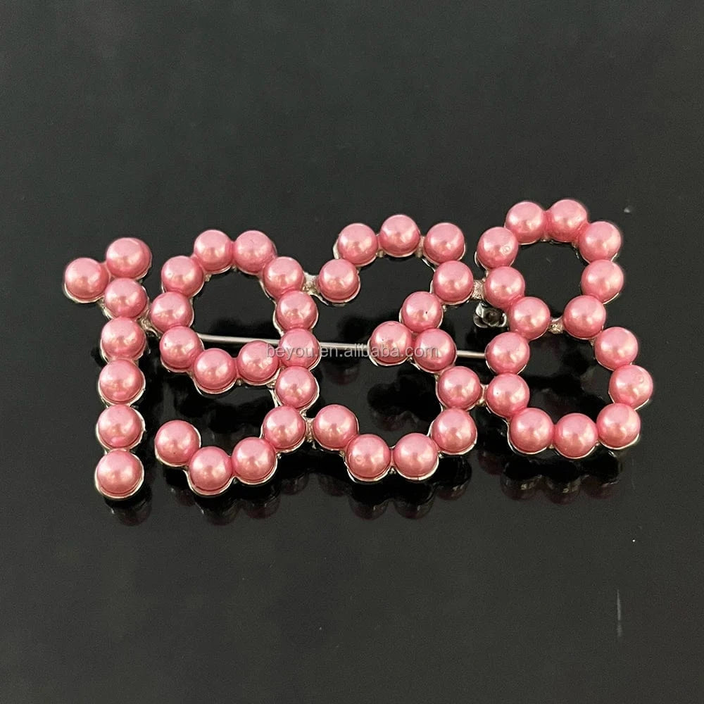 classic / 1891 / Other Customized Greek Sorority Organization Symbol Digital 1891 Pearl Brooches Fashion Brooch Jewelry Gift for Ladies Dropshipping