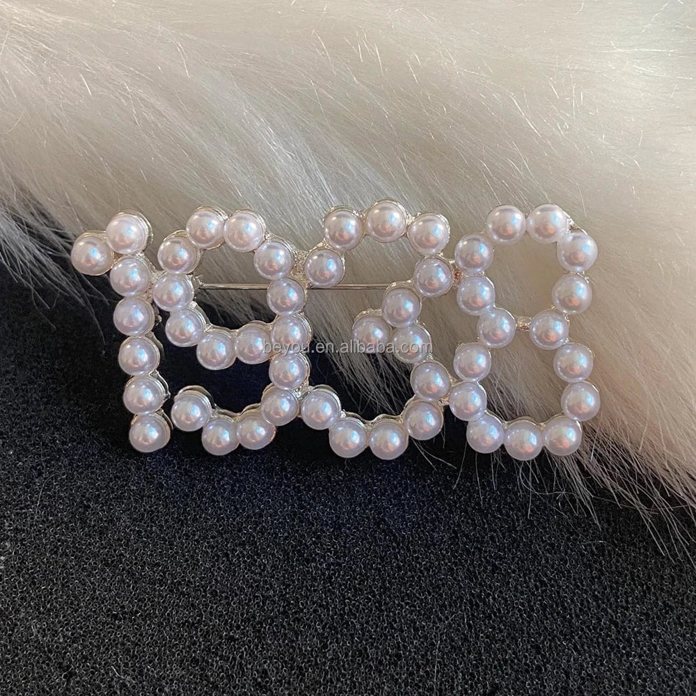 classic / 1891 / Other Customized Greek Sorority Organization Symbol Digital 1891 Pearl Brooches Fashion Brooch Jewelry Gift for Ladies Dropshipping