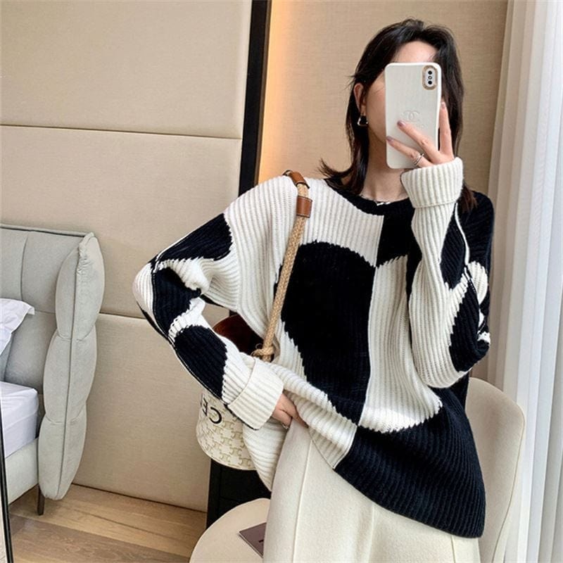 Contrast Color Round Neck Sweater Women's Sense Loose-Fitting Outerwear Top Western Style Love Base Pullover