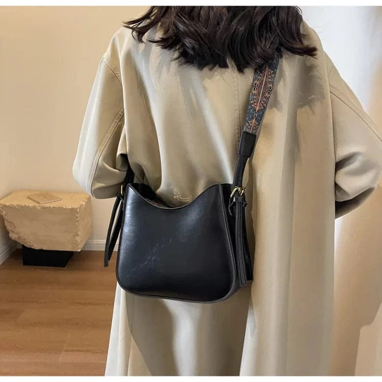 Crossbody Bags for Women Stylish Wide Strap Shoulder Bag PU Leather Daily Use Purses and Handbags with Zipper
