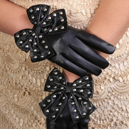 Cute texting Christmas gift women rivet Leather sheepskin gloves with bow