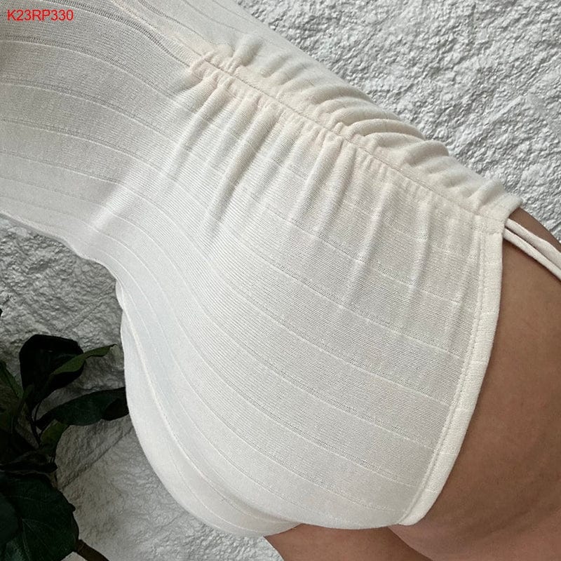 Cutenova K23RP330 2023 New Hot Selling Simple Halter Sleeveless Summer Romper Women Jumpsuit 2023