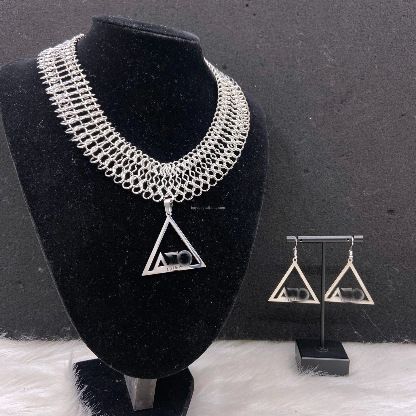 Delta Sigma Theta Pyramid Earrings Flexible Necklace DST Jewelry Set Hot-selling Gifts Jewelry