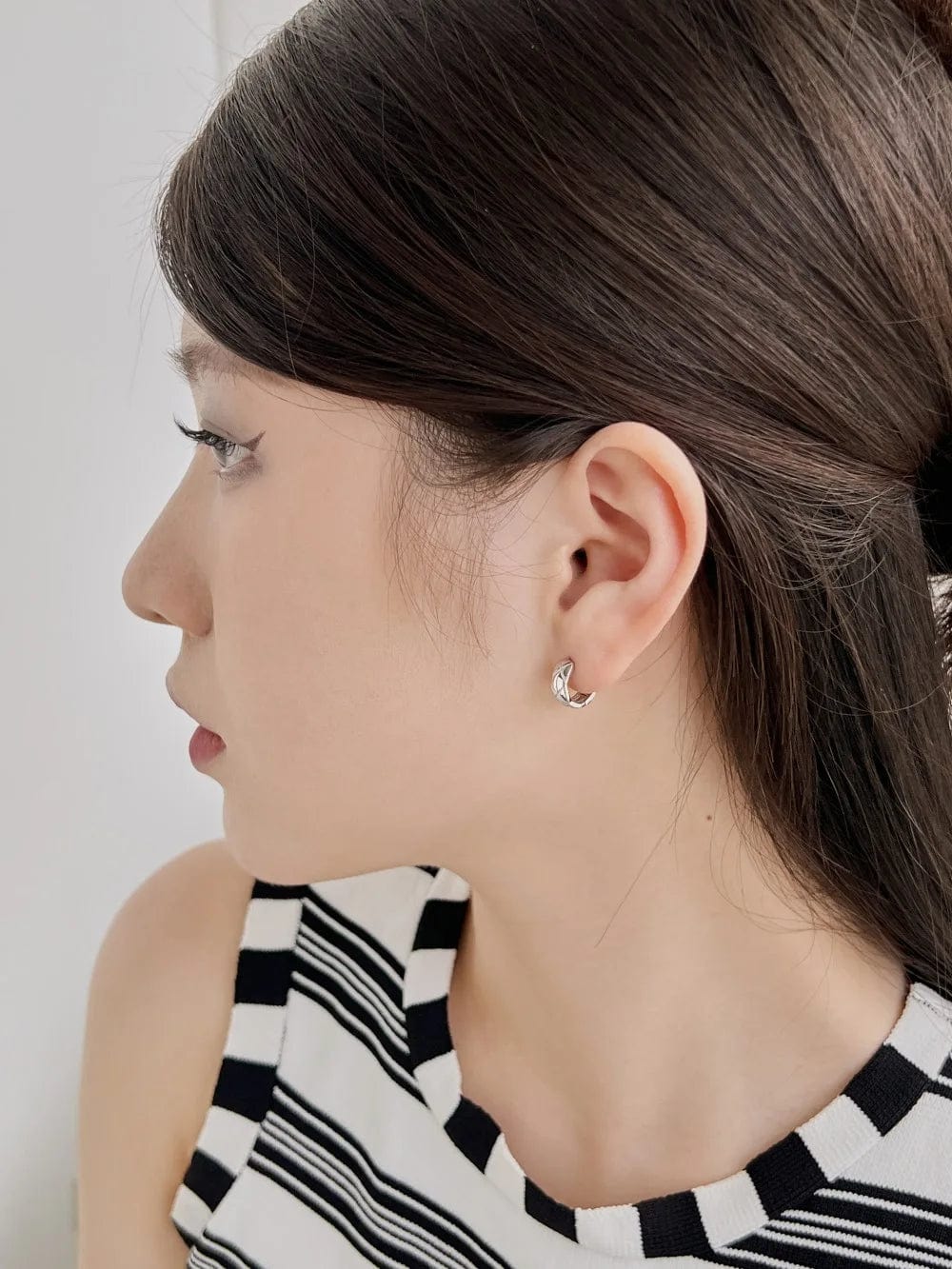 Dylam Tiny Personalized Minimalist 925 Sterling Silver Rhodium 18K Gold Plated Rhomboid C Shape Clip On Earrings for Women