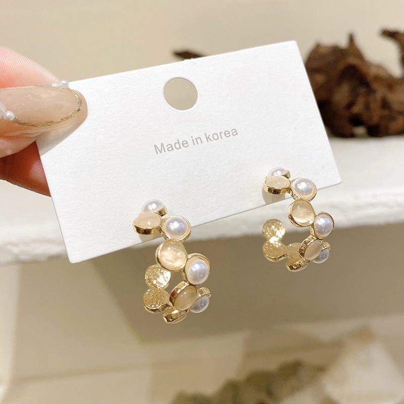 E3329 gold Origin Summer Exquisite Simulation Pearl Opals Hoop Earring for Women Girls Delicate Gold Color Metallic C Shape Earring Jewelry