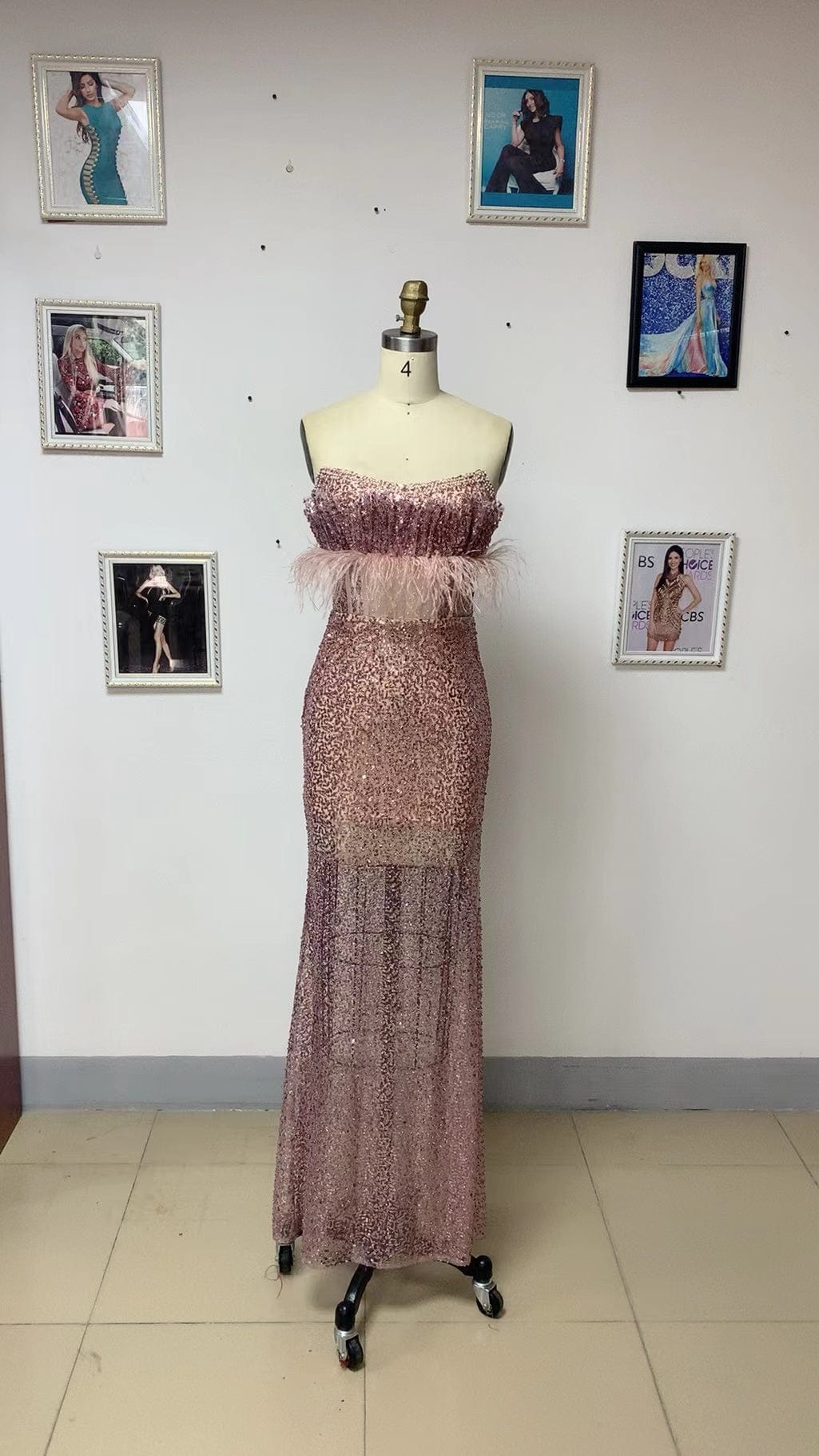 ED2174 Off Shoulder Long Prom Gowns Elegant Dress For Women See Through Feather Evening Dresses