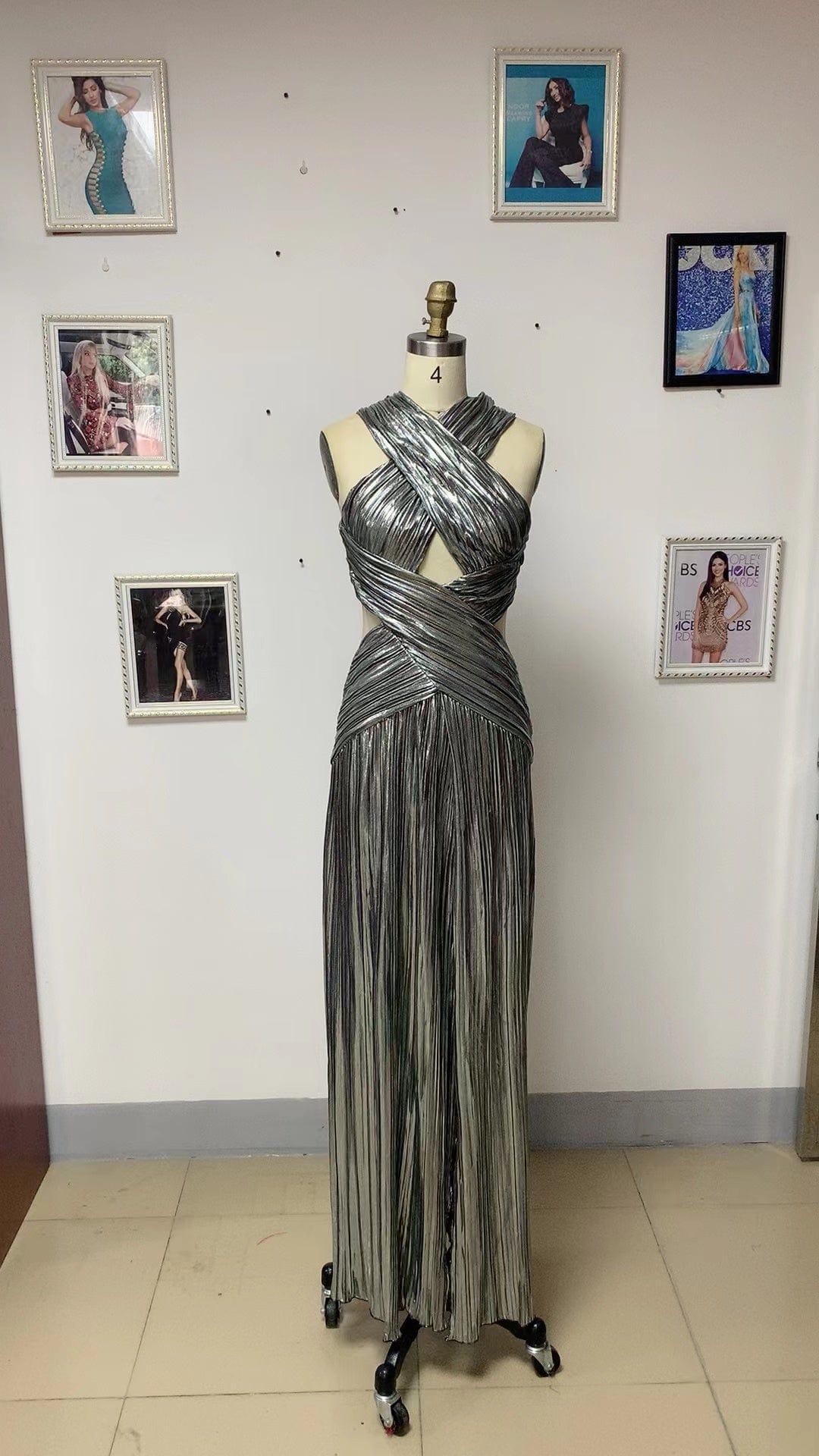 ED2175 Halter Criss-Cross Midi Pleated Dress Party Silver Gowns For Women Evening Dresses