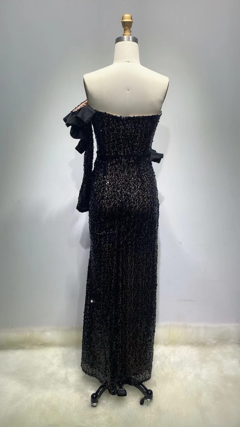 ED2258 Kimshein Womens Clothing Sexy V Neck One Sleeve With Ruffled High Split Sequin Women Evening Dresses Elegant