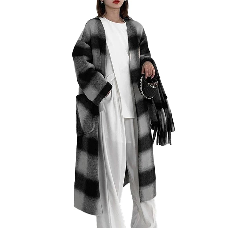 Elegant Plaid Korean Wool Overcoat Women Long Wool Winter Coat with Tassel Scarf