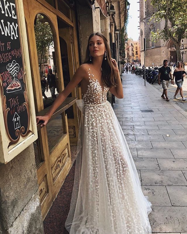 European and American sexy banquet evening dress annual party dress new white dress drop shipping fulfill