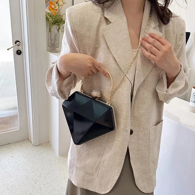 European Women Fashion Diamond Shape Bag Laser Day Clutches Bag Geometric Metal Handle Evening Dinner Party Clutch Shoulder Bags