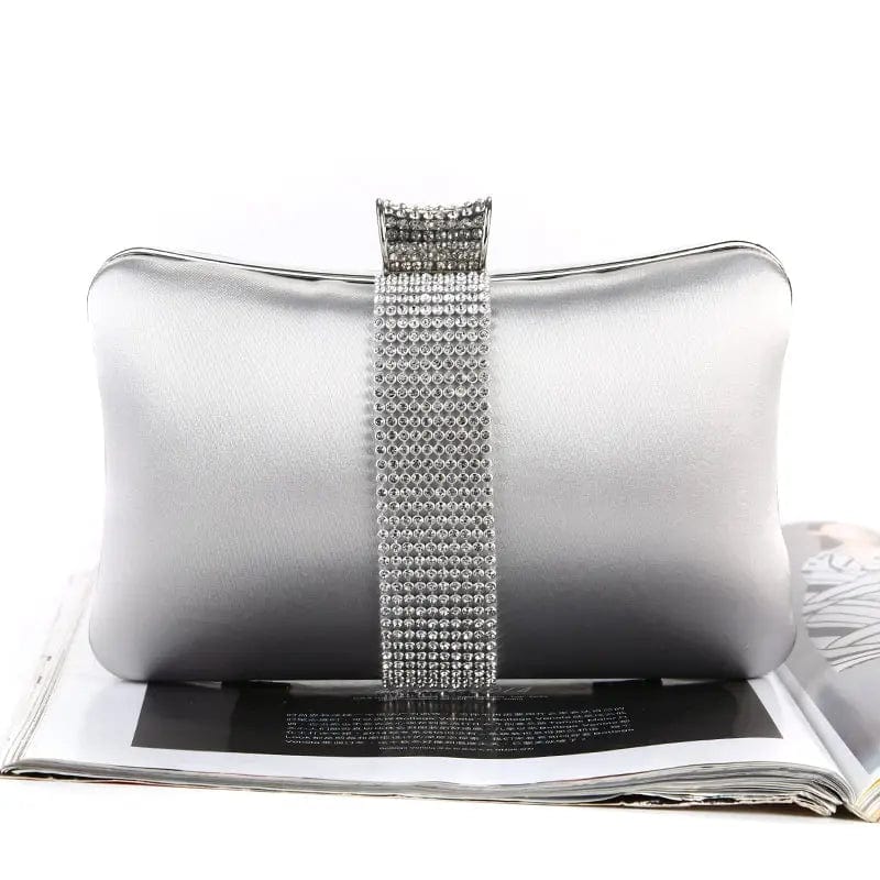 Factory direct wholesale brand new crystal box clutch bag comfortable hand feeling silk clutches classic evening bag for lady