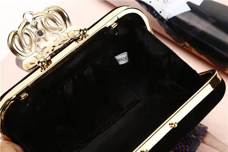 Factory direct wholesale new style velour clutch bag crystal crown metal frame evening bag more colors for party prom banquet