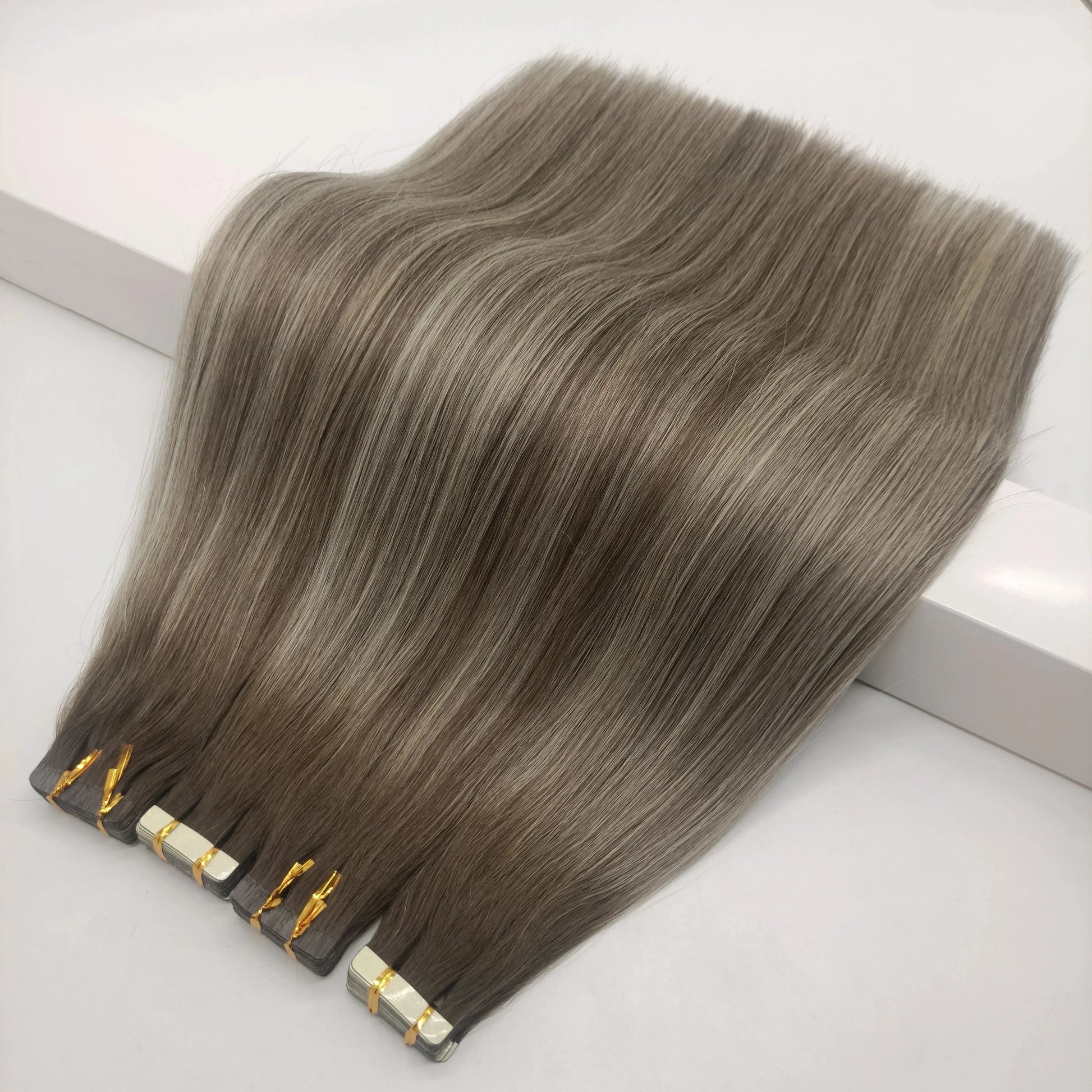 Factory wholesale double draw invisible tape in human hair extensions easy reuse 4~5 times tape hair extensions
