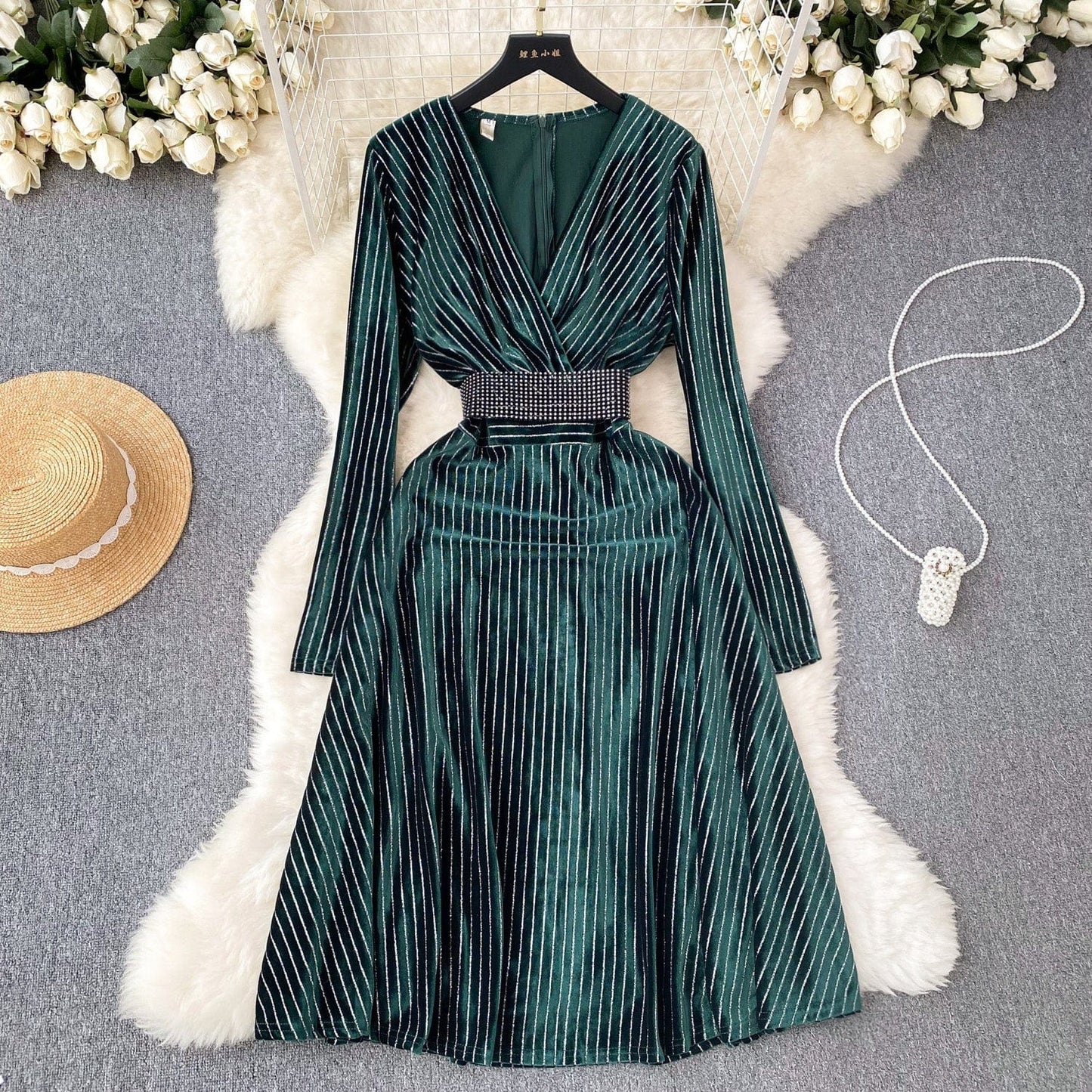 Fall Winter Fashion High-End Elegant Waist Drop Sequin Velvet Dress