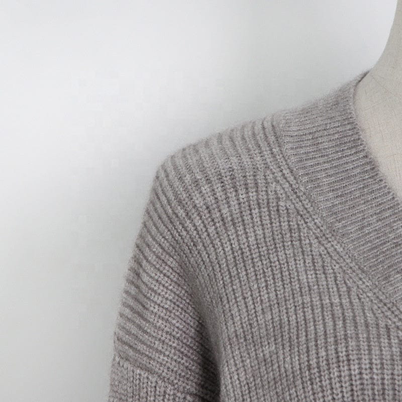 Fall winter ladies elegant V neck loose oversized sweater blank patchwork blouse women pullover knitted sweater