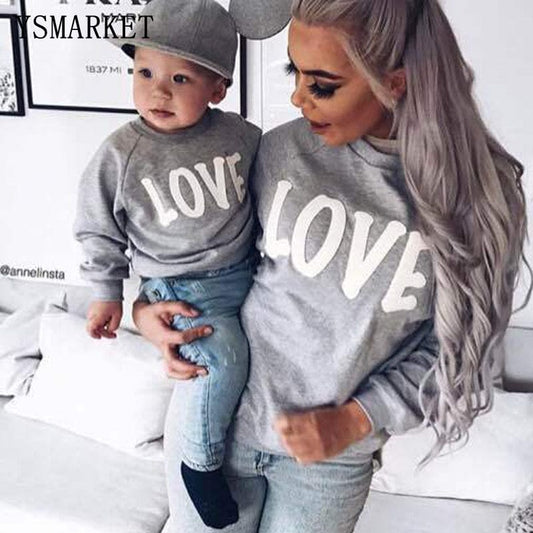 Family Matching Clothes Mom-child Casual Outfits Long Sleeves Cotton T-shirt Love Letter Printed Family Suites E170711