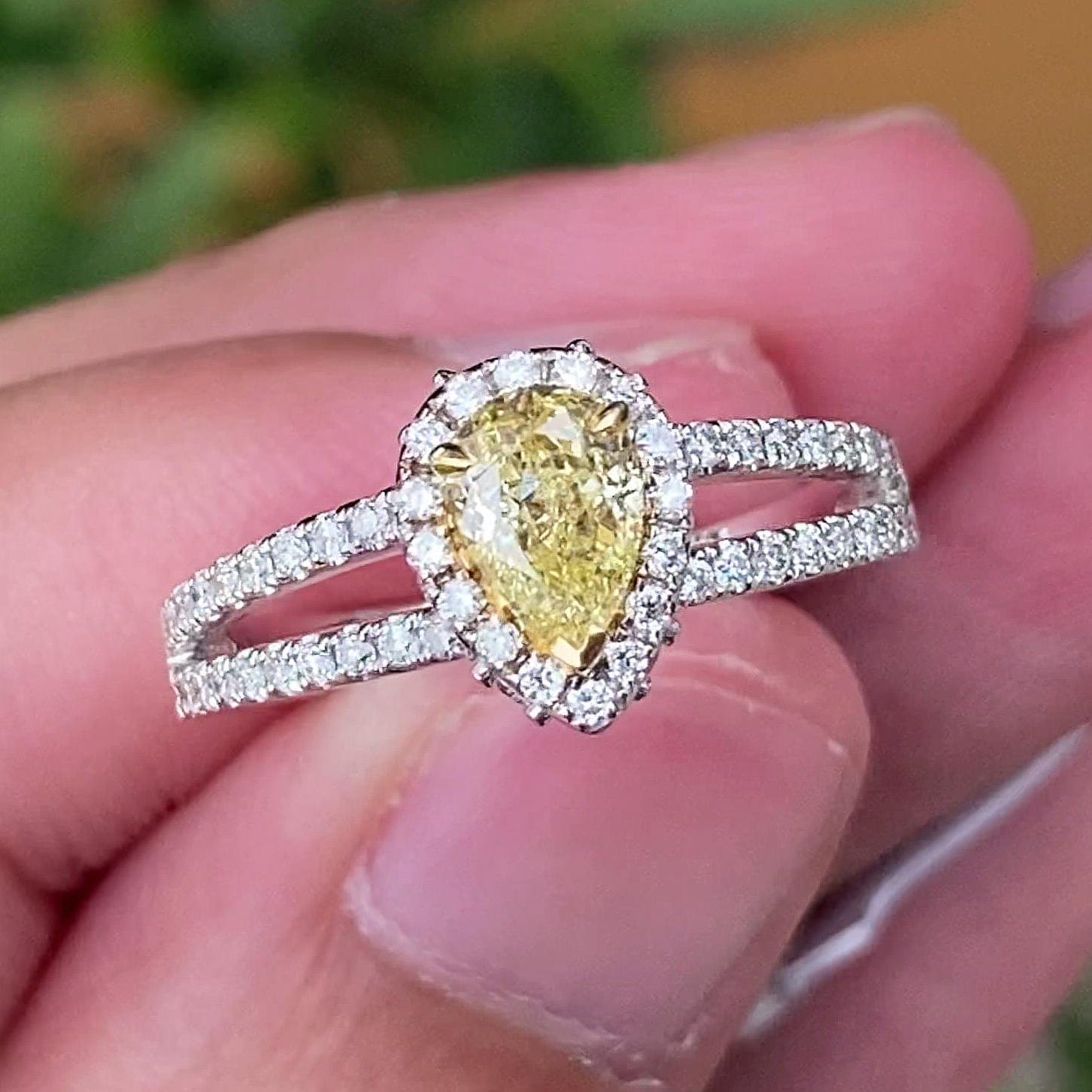 famous brand jewelry pure white 18k  gold fancy real yellow diamonds  rings for women