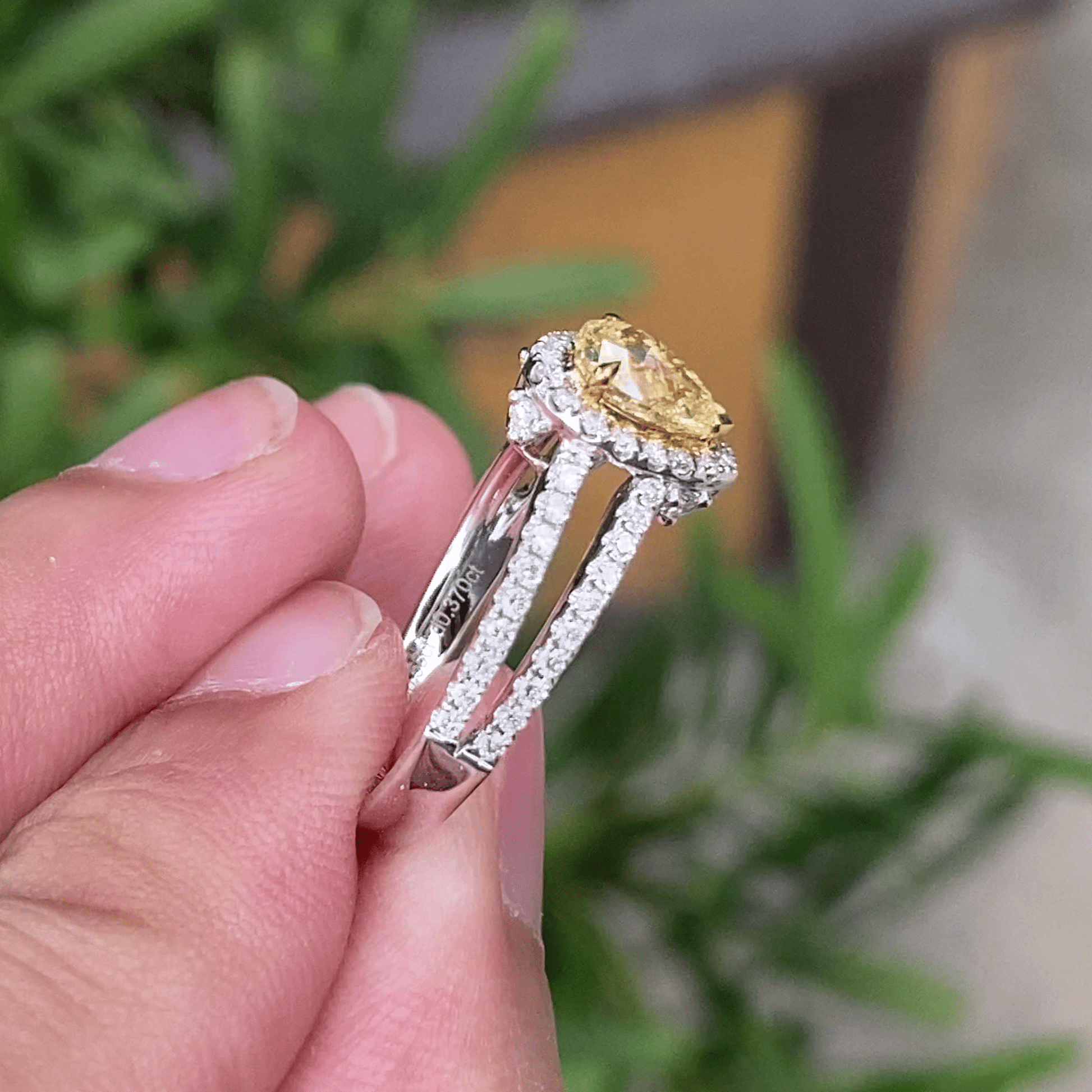 famous brand jewelry pure white 18k  gold fancy real yellow diamonds  rings for women
