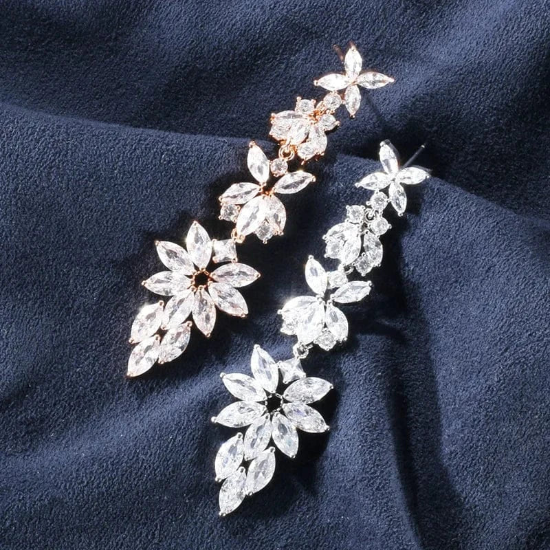 Fashion and fresh flowers classic water drop color retention earrings diamond wedding dinner women's long earrings