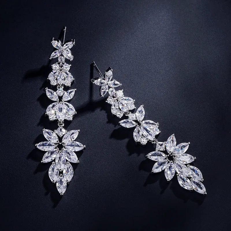 Fashion and fresh flowers classic water drop color retention earrings diamond wedding dinner women's long earrings
