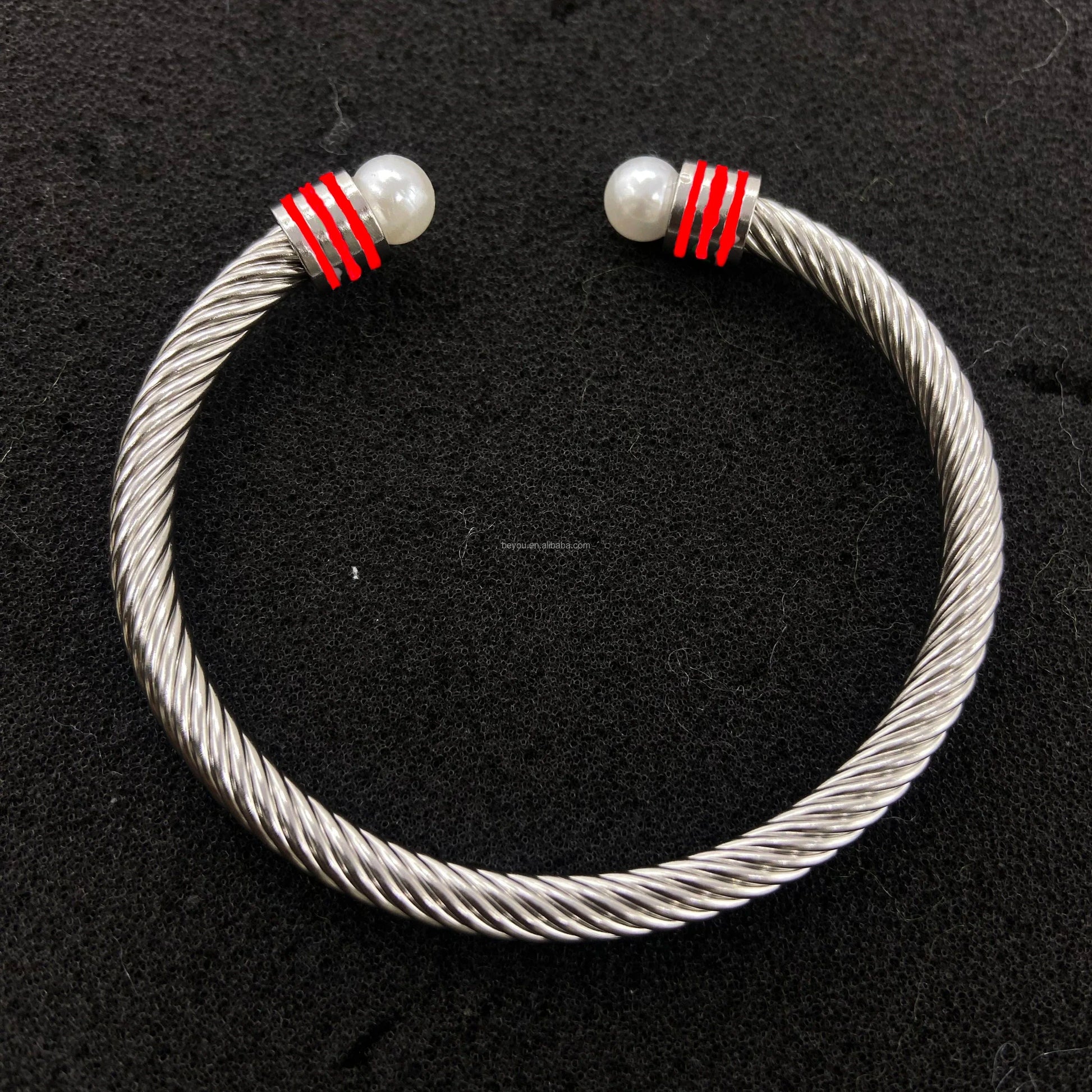 Fashion Delta DST Vintage Pearl Layer Stainless Steel Chain Necklace Fortitude Hollow Round Triangle Necklace Women Jewelry