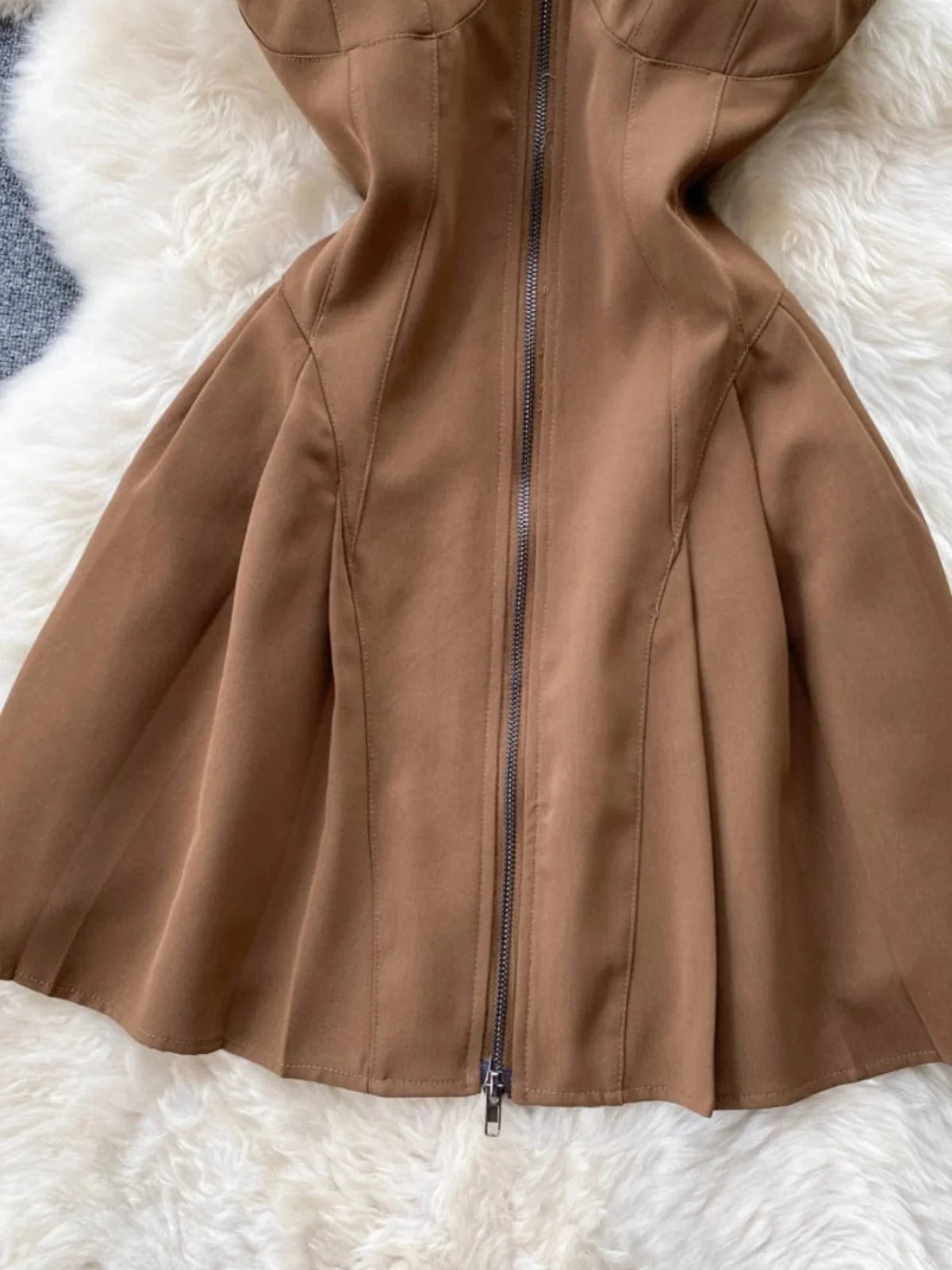 Fashion Wholesale Ladies Casual Sweet Pure A Line Short Dress For Women Customized Logo Tight Waist Pleated Women