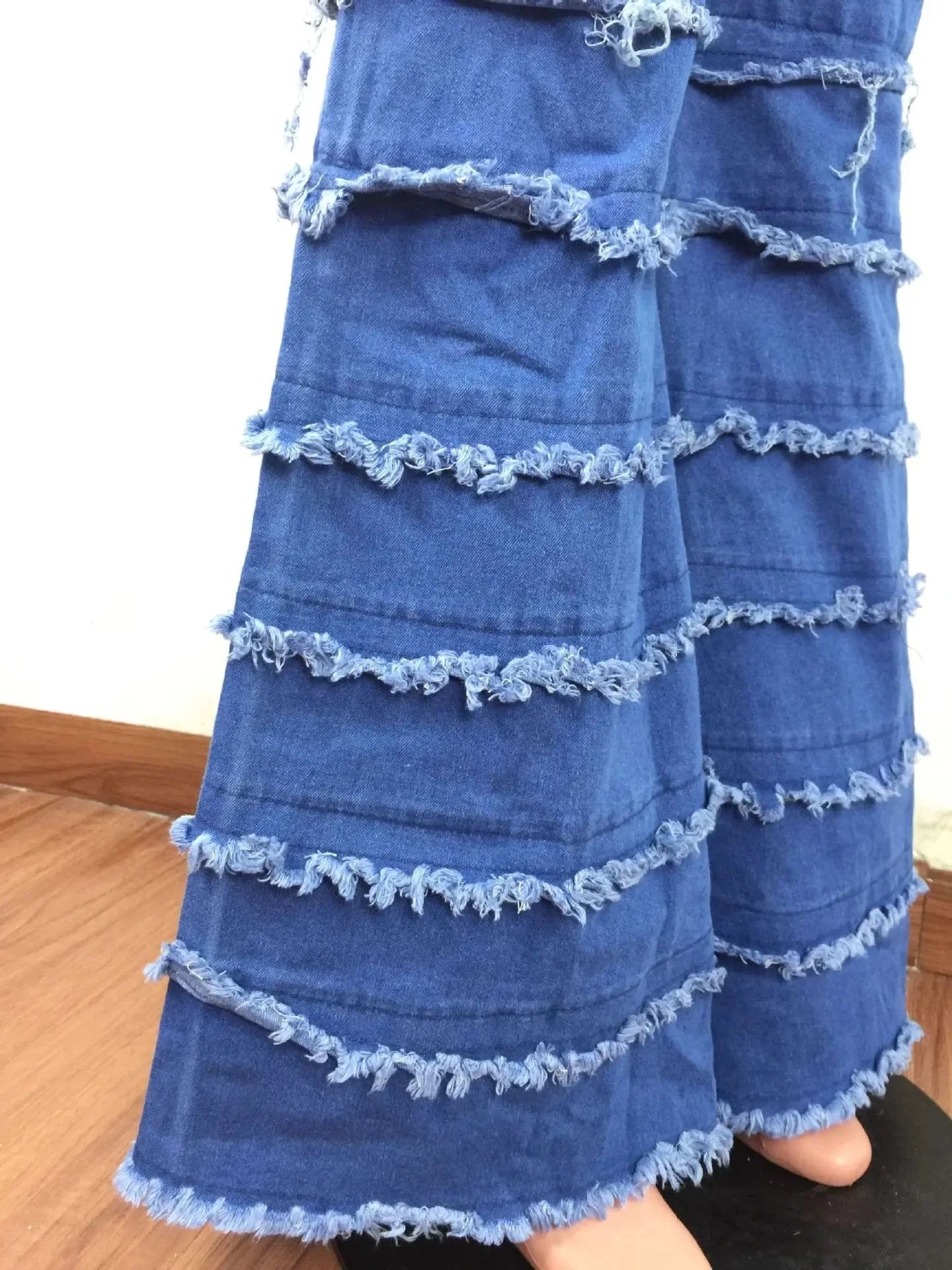 Fashion Women's Jean Pants Ripped Bell Bottom Skinny Ladies Tassel Denim Trousers Blue Distressed  Flare Women Jeans