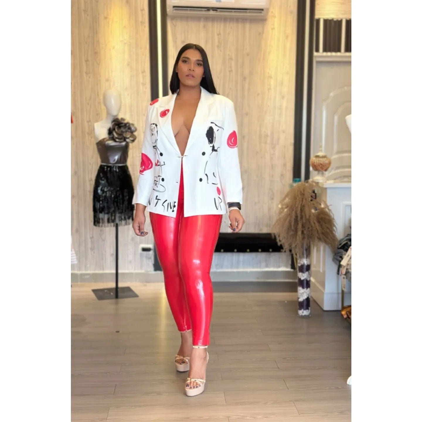 Fashionable commuter print cinched waist slim blazer top