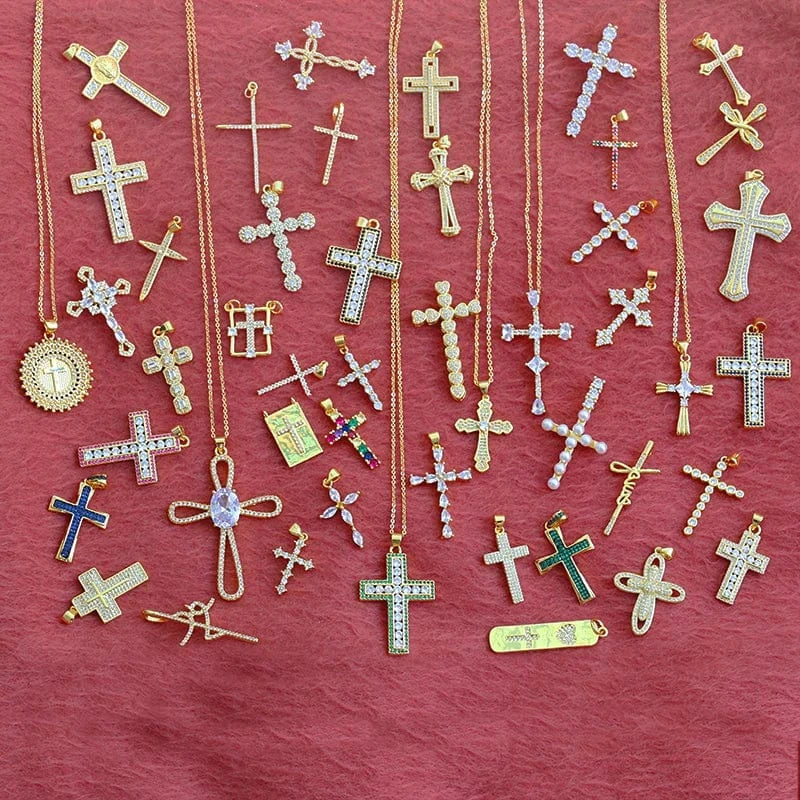 Flynee Luxury Cross Women Pendant Micro Pave Cubic Zirconia Cross Charm Plated 18K Real Gold Tiny Cross Necklace