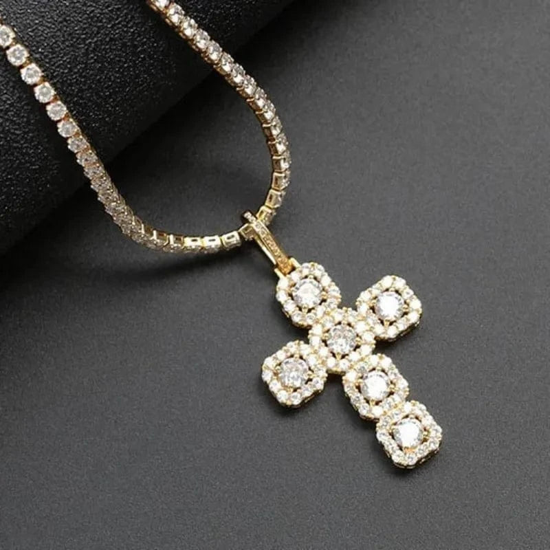 Flynee Luxury Cross Women Pendant Micro Pave Cubic Zirconia Cross Charm Plated 18K Real Gold Tiny Cross Necklace