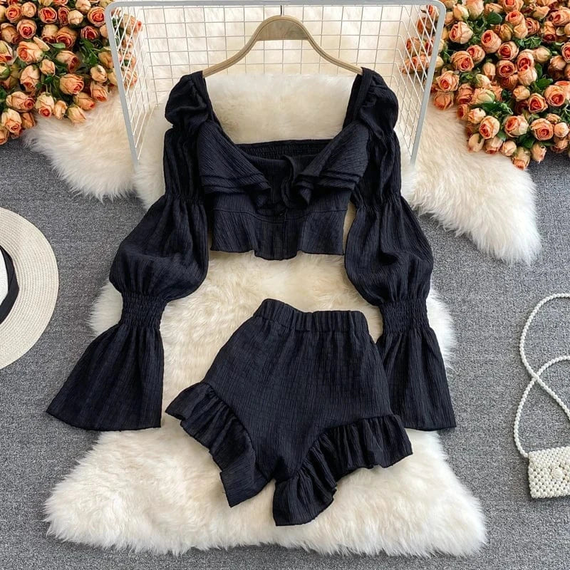 Free / Black French Square Neck Short Long Sleeve Shirt Women Summer High Waist Ruffled Shorts Two Piece Set