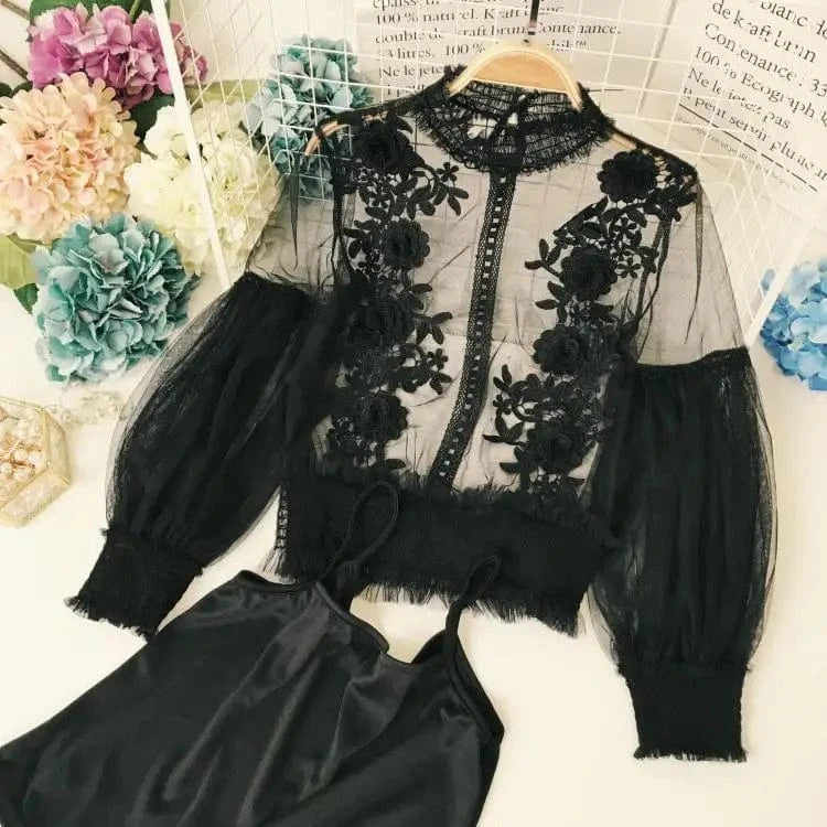 Free / Black / Polyester / Cotton Sweet mesh half-high collar three-dimensional lace flower Western style lantern sleeve base sling two-piece lace shirt top
