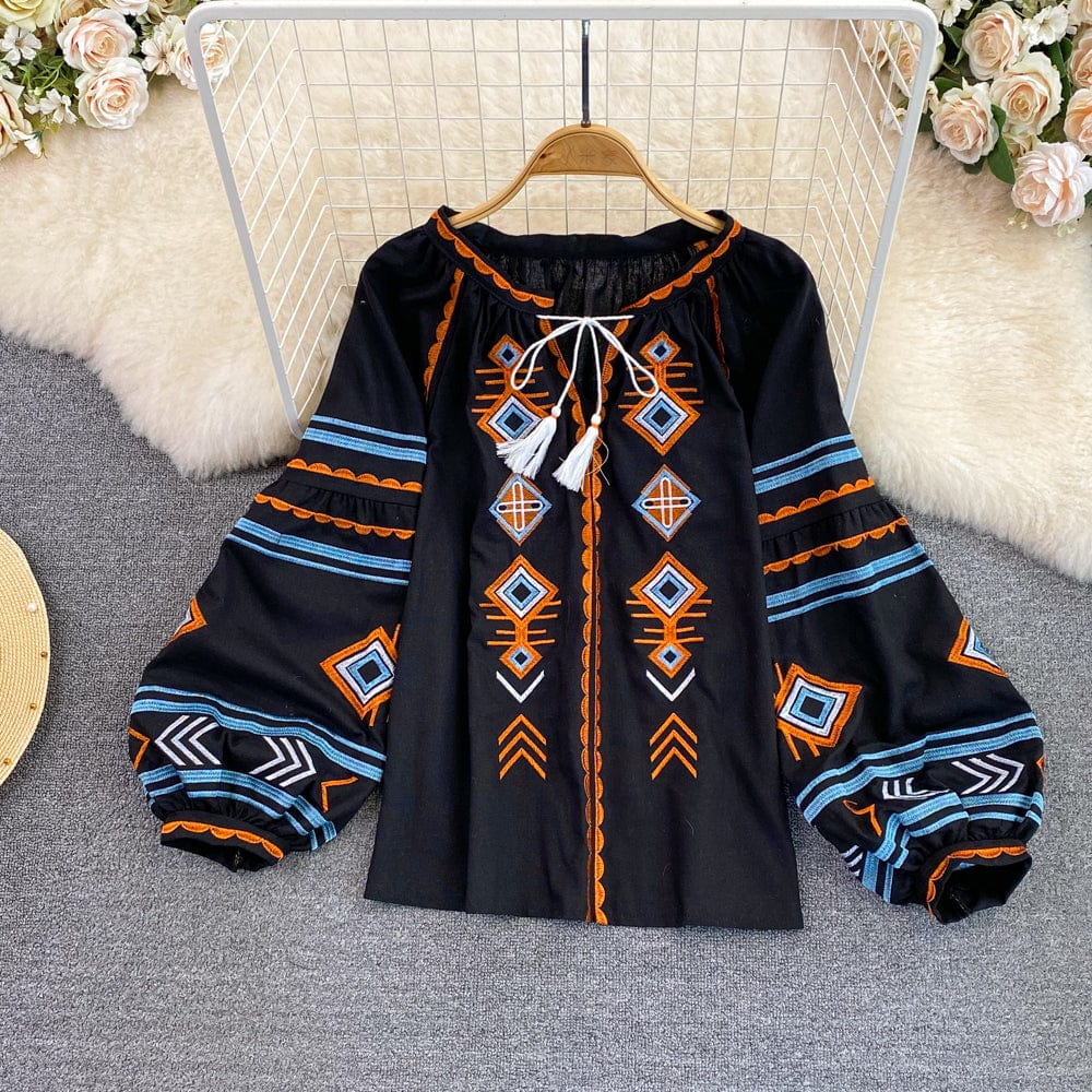 Free / black Spring and Autumn New Loose fitting Ethnic Style Embroidery Slim Lantern Sleeve Top Women's Round Neck Pullover Shirt