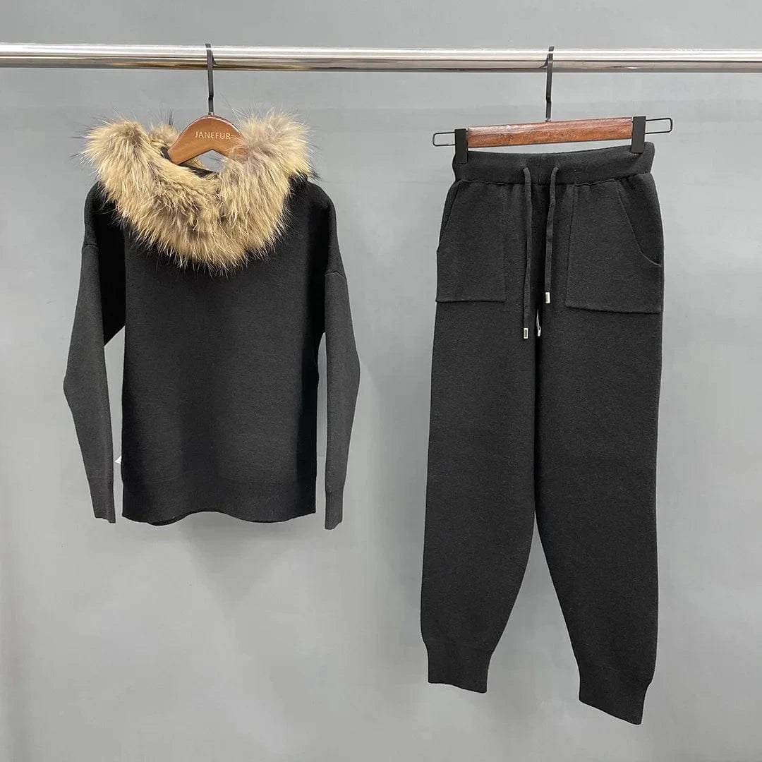 Free / Black Two piece fashion new design casual women knit suit with fur collar