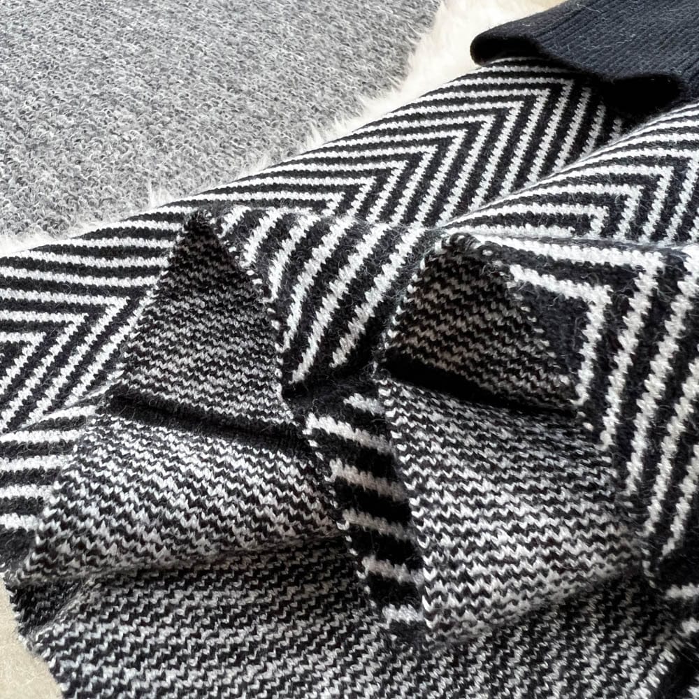 Free / black Women Chic Peter Pan Collar Patchwork Bandage Knitting A-Line Dresses Ladies Elegant Office Sweater Dresses