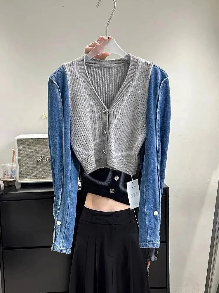 Free / Gray cardigan Denim Fusion 2-Piece Set Stylish Cargo Jeans & Contrast Knit Cardigan