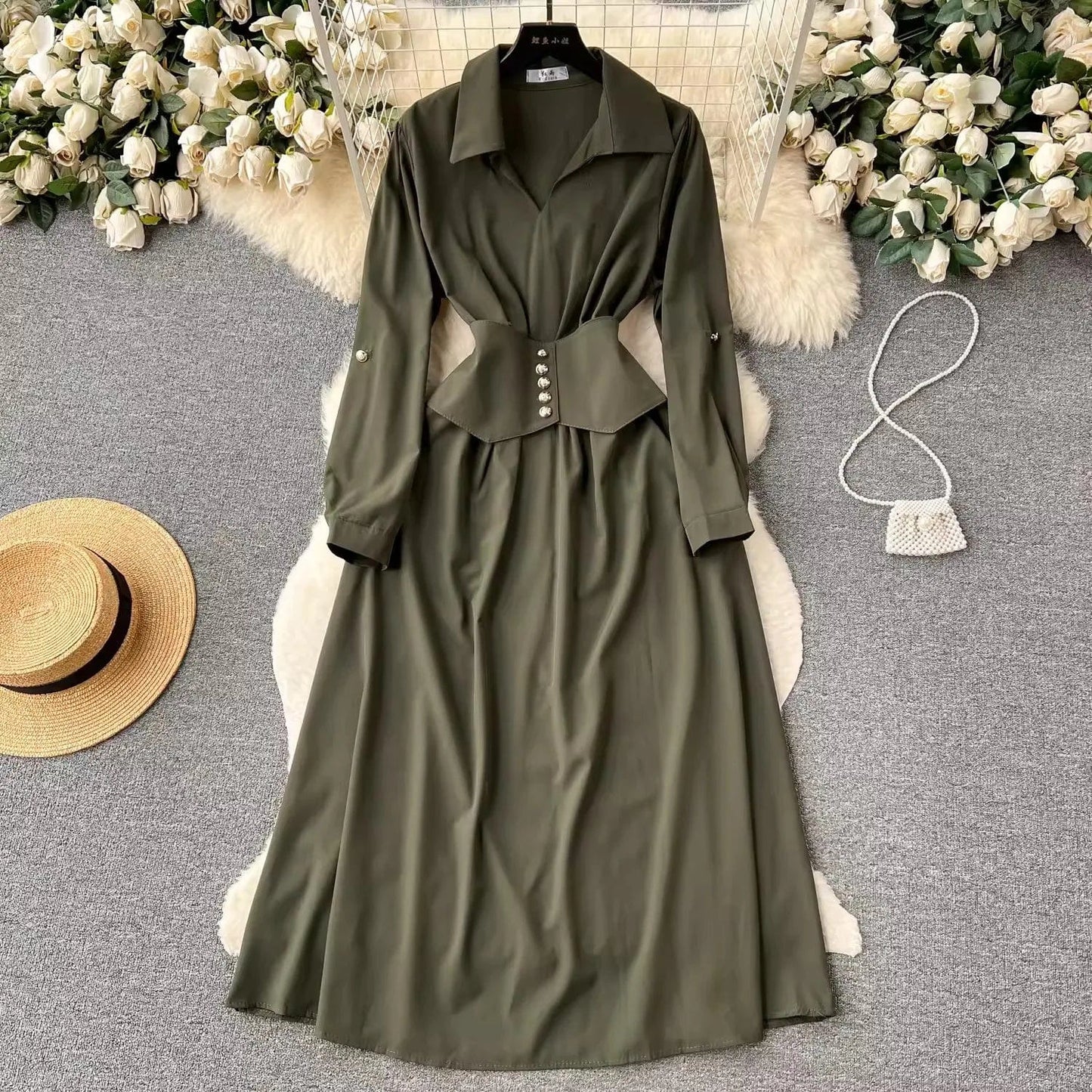 Free / green One size  Retro style high-end dress Polo collar long sleeved waist cinched A-line large hem shirt dress