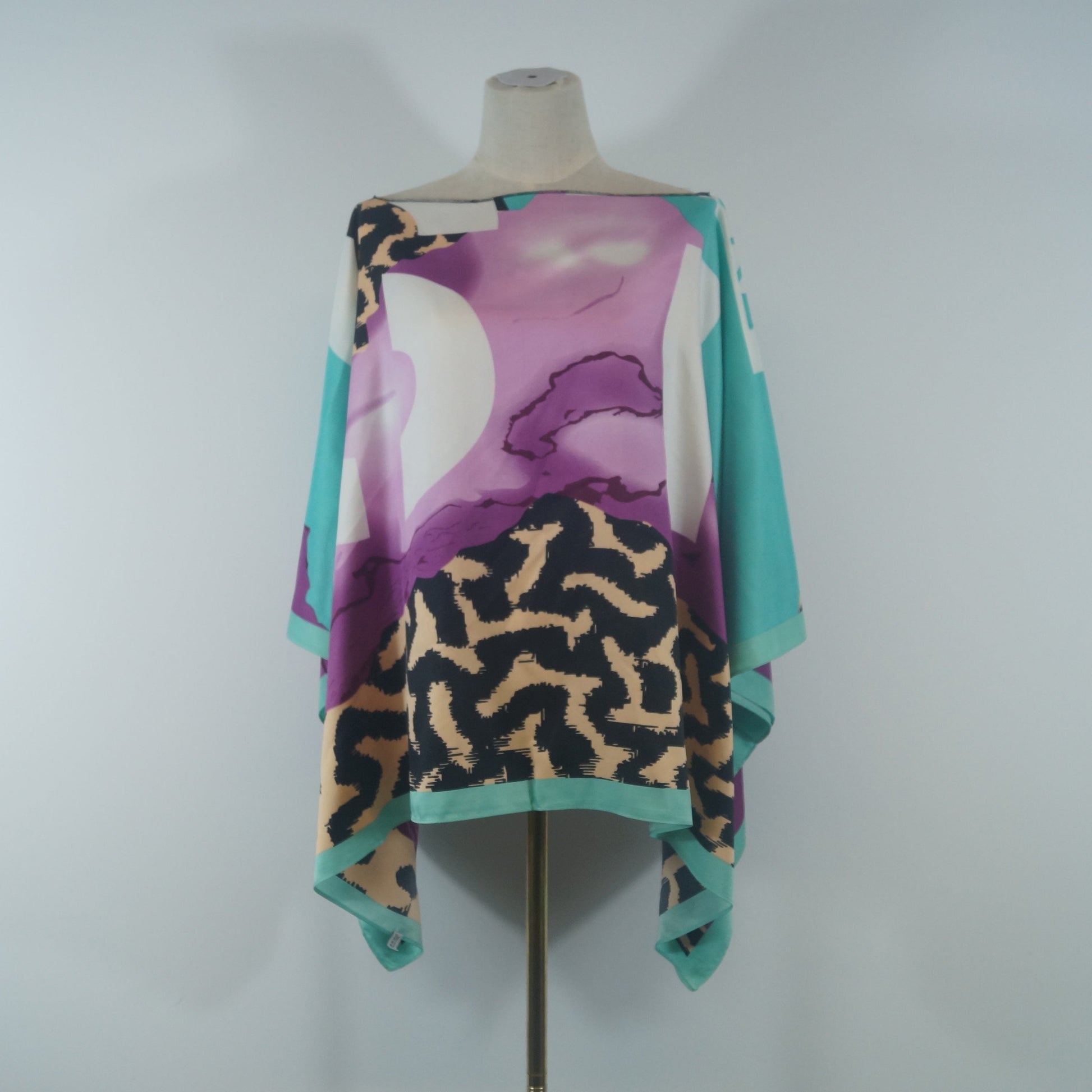 Free / NO1 Yulaili Good Selling Kaftans Beach For Women Kaftan Silk Nighty Moroccan Beachwear Muslim Cropped Top