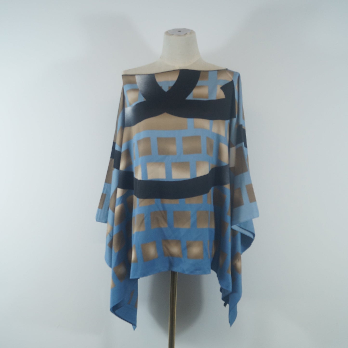 Free / NO1 Yulaili Good Selling Kaftans Beach For Women Kaftan Silk Nighty Moroccan Beachwear Muslim Cropped Top