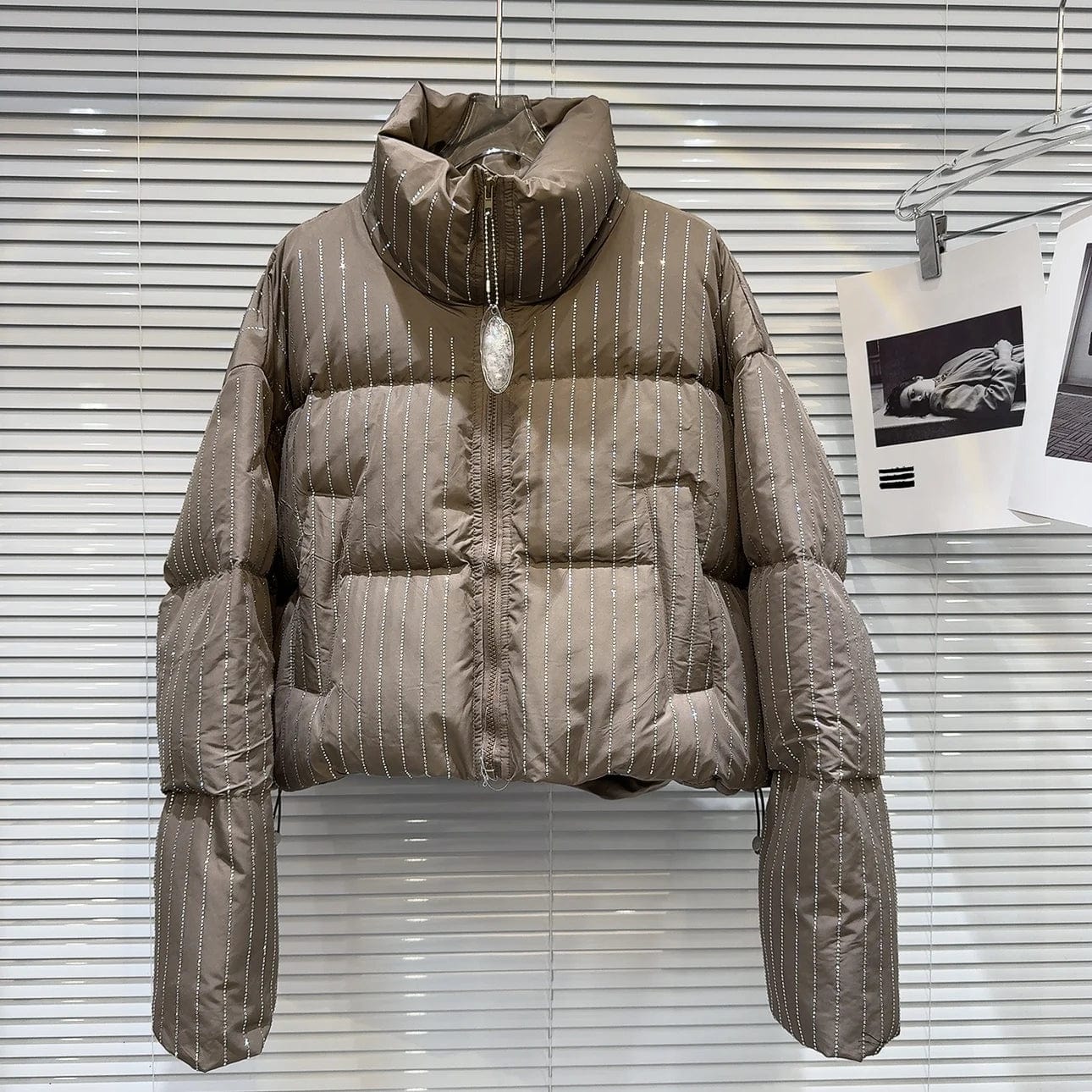 FREE SIZE / 02#-1 OUDINA Fashion Strip Hot Sequin Coats Rhinestones Diamond Pattern Warm Bubble Down Jacket Winter Puffy Bomber Women's Coats